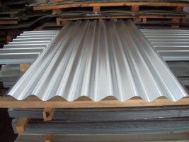 Nový pozinkovaný vlnitý plech