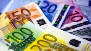 Ponúkam vybavenie hypoték, úverov, refinancovania...